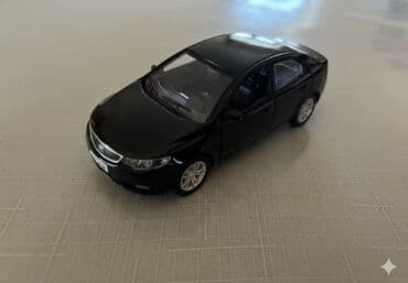 Model avtomobil – qara sedan - Miqyas: təxmini 1:32–1:36 (kompakt lalafo.az -da Model avtomobil – qara sedan - Miqyas: təxmini 1:32–1:36 (kompakt