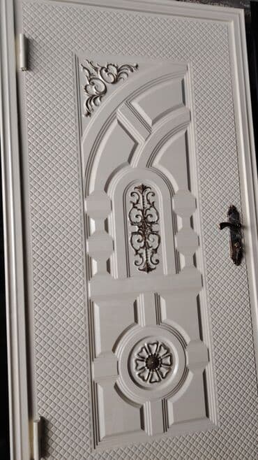 150 manatdan başlayan qiymətlərlə seyf qapılarımız mövcuddur lalafo.az -da 150 manatdan başlayan qiymətlərlə seyf qapılarımız mövcuddur