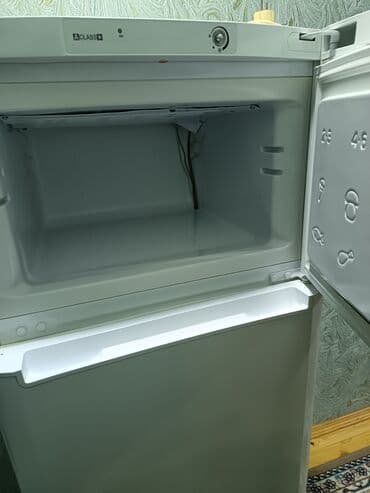2 qapılı Indesit Soyuducu Satılır, rəng - Gümüşü lalafo.az -da 2 qapılı Indesit Soyuducu Satılır, rəng - Gümüşü