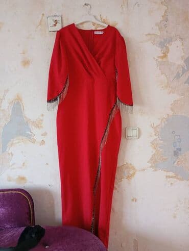 Təcili satılır 150 manata alınıb sadece 1 defe geyinilib 120 manata lalafo.az -da Təcili satılır 150 manata alınıb sadece 1 defe geyinilib 120 manata