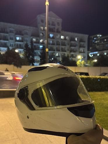 Motodrelm – ağ rəngli, tam üz qoruyuculu model Vəziyyət Əladır Az lalafo.az -da Motodrelm – ağ rəngli, tam üz qoruyuculu model Vəziyyət Əladır Az