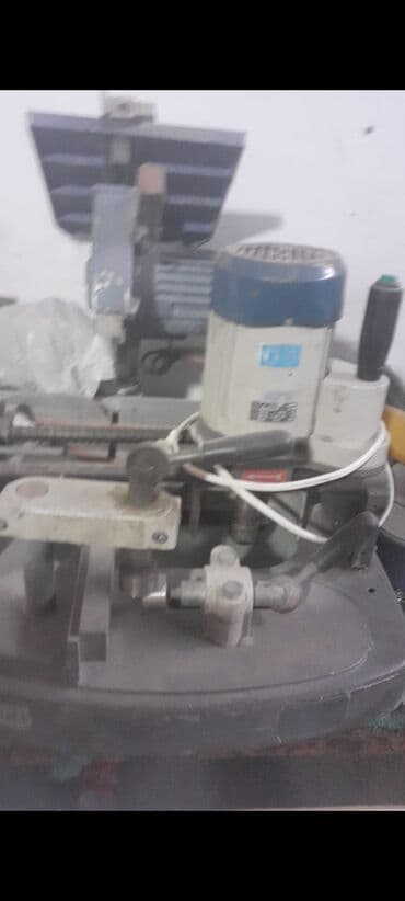 Yenidir Alüminium və plasti profillərin dəqiq kəsimi üçün nəzərdə lalafo.az -da Yenidir Alüminium və plasti profillərin dəqiq kəsimi üçün nəzərdə