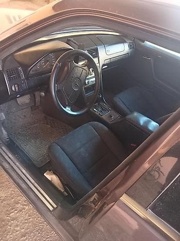 Mercedes-Benz C 180: 1.8 l | 1995 il Sedan lalafo.az -da — 1 Mercedes-Benz C 180: 1.8 l | 1995 il Sedan — 1