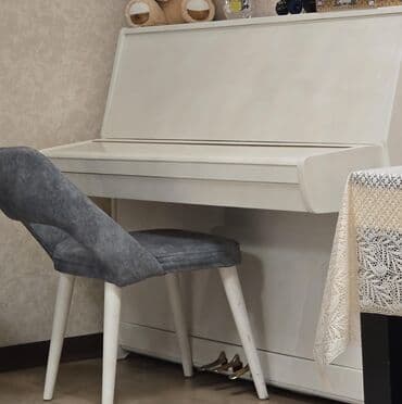 Belarus pianino. Qiymet 900 azn. unvan Elmler. SabinaSultan7070 lalafo.az -da Belarus pianino. Qiymet 900 azn. unvan Elmler. SabinaSultan7070