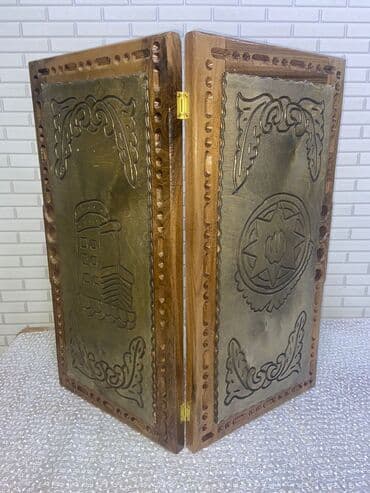 Dəbilqələr: Əl işləri oymalı taxta nərd-taxta dəsti - Material: tam ağac (taxta) lalafo.az -da — 9 Dəbilqələr: Əl işləri oymalı taxta nərd-taxta dəsti - Material: tam ağac (taxta) — 9