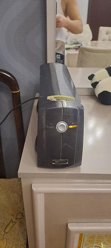 UPS, < 500 Vt, Rozetkaların sayı - 2 lalafo.az -da — 2 UPS, < 500 Vt, Rozetkaların sayı - 2 — 2