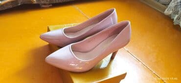 Məhsul: Qadın tufliləri və açıq burunlu sandal heç geyinilmeyib - lalafo.az -da Məhsul: Qadın tufliləri və açıq burunlu sandal heç geyinilmeyib -