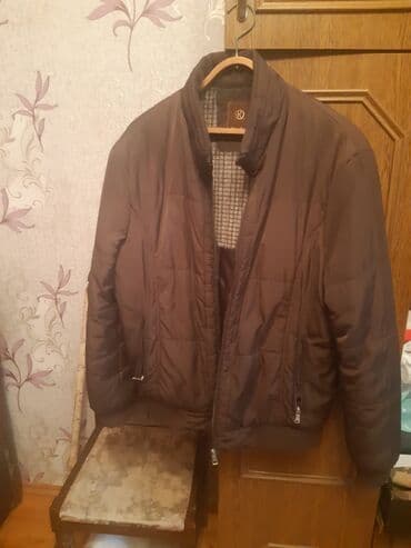 Yırtığı və ya cırığı yoxdur. 2 mövsüm geyinilib lalafo.az -da Yırtığı və ya cırığı yoxdur. 2 mövsüm geyinilib