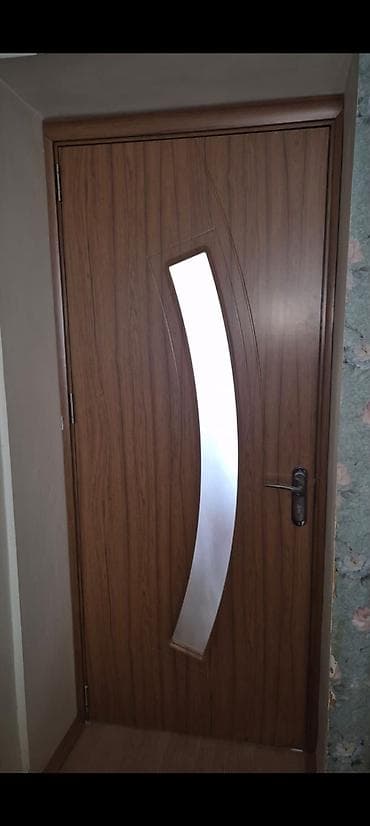 İşlənmiş Otaq qapısı Şəbəkə ilə, Zəmanətli, Ünvandan götürmə lalafo.az -da İşlənmiş Otaq qapısı Şəbəkə ilə, Zəmanətli, Ünvandan götürmə