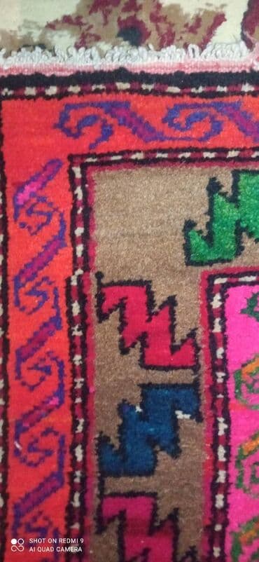 Salam texmini 100ilin xalcasidi elde toxumadi öz evimize mexsus olub lalafo.az -da Salam texmini 100ilin xalcasidi elde toxumadi öz evimize mexsus olub