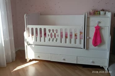 Oğlan və qız üçün, Dördbucaq, Beşik, Dəstsiz, Matras ilə, Yellənmə mexanizm ilə lalafo.az -da Oğlan və qız üçün, Dördbucaq, Beşik, Dəstsiz, Matras ilə, Yellənmə mexanizm ilə