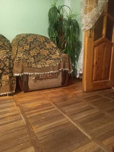 Gəncə, 3 otaqlı, Köhnə tikili, 50 kv. m lalafo.az -da Gəncə, 3 otaqlı, Köhnə tikili, 50 kv. m