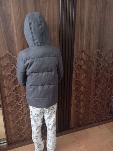 Uşaq üçün qış paltosu - Model: kapüşonlu, şişmə (yastiqli) qış lalafo.az -da Uşaq üçün qış paltosu - Model: kapüşonlu, şişmə (yastiqli) qış