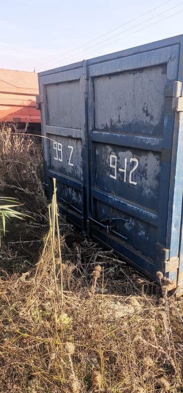 Контейнеры для отходов: Üzünü 9.8m hündürlüyü 1.8m at lalafo.az — 3 Контейнеры для отходов: Üzünü 9.8m hündürlüyü 1.8m — 3