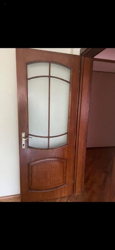 Qonaq otağı üçün İşlənmiş Otaq qapısı Zəmanətsiz, Ünvandan götürmə lalafo.az -da Qonaq otağı üçün İşlənmiş Otaq qapısı Zəmanətsiz, Ünvandan götürmə