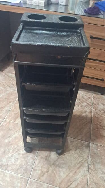 Полки, этажерки: Etajerka 35 azn.
2 ci eldi.yeni deyil.
Unvan Nerimanov.
Vesile🌹0207 at lalafo.az — 3 Полки, этажерки: Etajerka 35 azn.
2 ci eldi.yeni deyil.
Unvan Nerimanov.
Vesile🌹0207 — 3