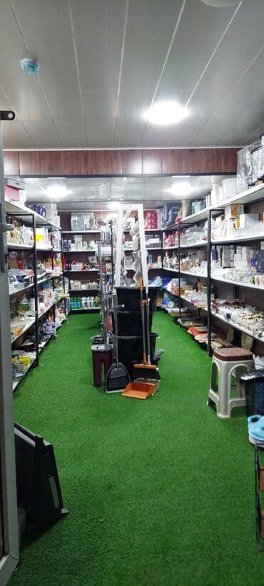 Vitrin satilir 1200 azn ‼️15metrdir.olcu 30×30// 20lik profilnen lalafo.az -da Vitrin satilir 1200 azn ‼️15metrdir.olcu 30×30// 20lik profilnen