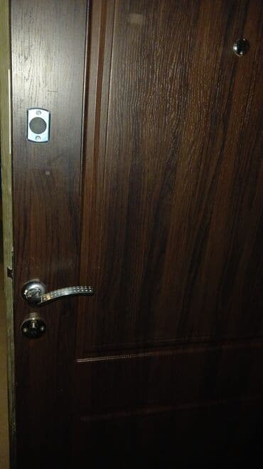 Mənzil üçün İşlənmiş Giriş qapısı Glazok ilə, Zəmanətsiz, Ödənişli quraşdırma, Pulsuz çatdırılma lalafo.az -da — 9 Mənzil üçün İşlənmiş Giriş qapısı Glazok ilə, Zəmanətsiz, Ödənişli quraşdırma, Pulsuz çatdırılma — 9