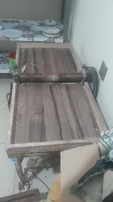 Elektriklə işləyən xəmir yayma/stolüstü laminasiya aparatı xengel lalafo.az -da Elektriklə işləyən xəmir yayma/stolüstü laminasiya aparatı xengel