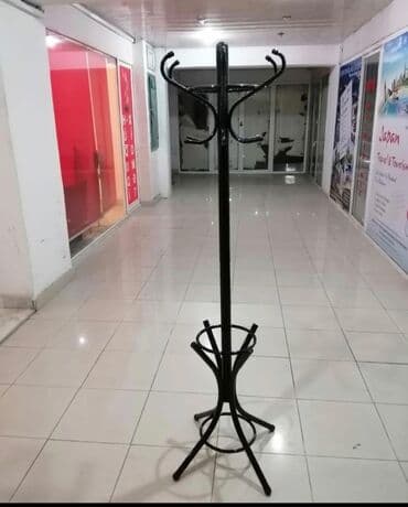 Asılaqan təzədir 30 azn altı yumuru 45 azn - Material: polad borudan lalafo.az -da Asılaqan təzədir 30 azn altı yumuru 45 azn - Material: polad borudan