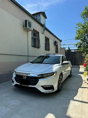 Honda Insight Hybrid, ağ mirvari rəng, ən dolu Touring komplektasiya lalafo.az -da Honda Insight Hybrid, ağ mirvari rəng, ən dolu Touring komplektasiya