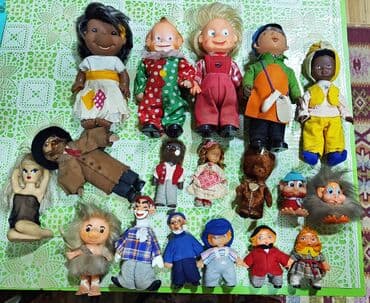 Kolleksiya üçün müxtəlif kuklalar dəsti - Ümumi komplekt: müxtəlif lalafo.az -da Kolleksiya üçün müxtəlif kuklalar dəsti - Ümumi komplekt: müxtəlif