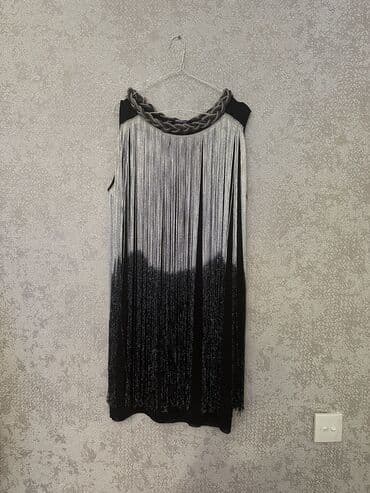 Americadan alinib XL razmer amma L-M geyine biler dartinan lalafo.az -da Americadan alinib XL razmer amma L-M geyine biler dartinan