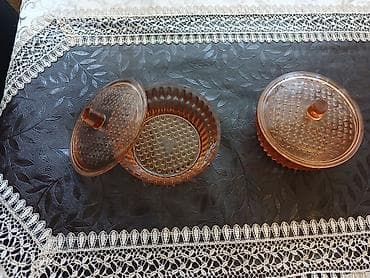 2 ədəd qapaqlı şirniyyat qabı (şüşə) - Material: qalın şüşə - Rəng lalafo.az -da 2 ədəd qapaqlı şirniyyat qabı (şüşə) - Material: qalın şüşə - Rəng