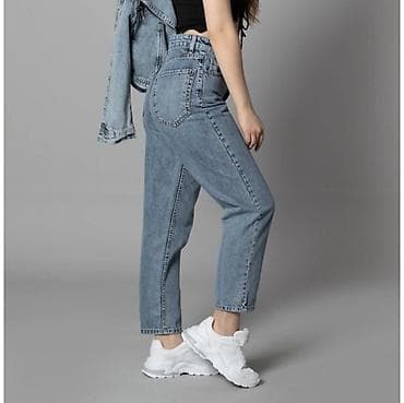 Qadın üçün yüksək bel, “mom fit” kəsimli cins şalvar.40 azn alınıb 25 lalafo.az -da Qadın üçün yüksək bel, “mom fit” kəsimli cins şalvar.40 azn alınıb 25