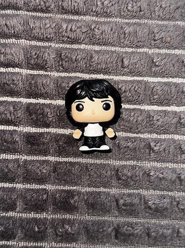 Mike from Stranger Things lalafo.az -da Mike from Stranger Things