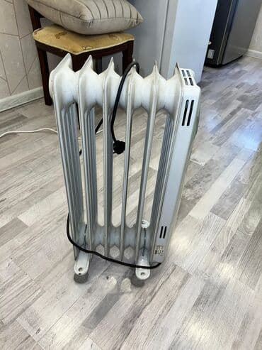 Yağlı radiator tipli elektrikli qızdırıcı - Bölməli (radiatorlu) lalafo.az -da Yağlı radiator tipli elektrikli qızdırıcı - Bölməli (radiatorlu)