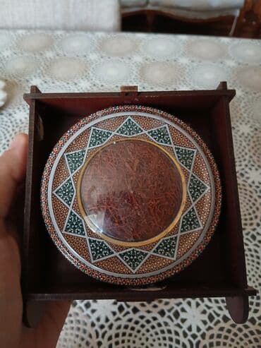 Zeferan dukan baglandigi ucun elde olanlar satilir lalafo.az -da Zeferan dukan baglandigi ucun elde olanlar satilir