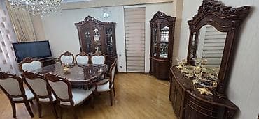 Klassik üslubda qonaq otağı mebel dəsti Tərkibi: - 8 nəfərlik yemək lalafo.az -da Klassik üslubda qonaq otağı mebel dəsti Tərkibi: - 8 nəfərlik yemək