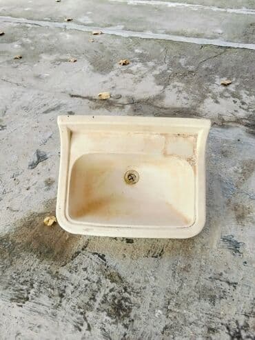 Duş şlanqları: İşlənmiş Çanaq, Keramika, Zəmanətsiz, Ödənişli çatdırılma lalafo.az -da — 1 Duş şlanqları: İşlənmiş Çanaq, Keramika, Zəmanətsiz, Ödənişli çatdırılma — 1