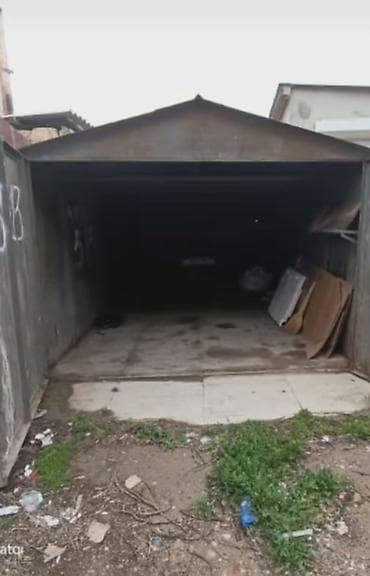 Tecili satılır 20 kvadrat sahasi olan qaraj satilir sahil qesebesinde lalafo.az -da Tecili satılır 20 kvadrat sahasi olan qaraj satilir sahil qesebesinde