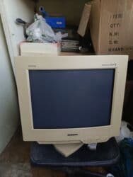 Köhnə Sony komputer və hissələri. sistem bloku, disketler, kalonka lalafo.az -da Köhnə Sony komputer və hissələri. sistem bloku, disketler, kalonka