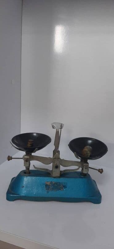 Antikvar terezi. razilaşma yolu ilə lalafo.az -da Antikvar terezi. razilaşma yolu ilə