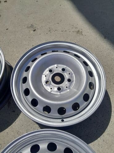 16 lıq 5 bolt diski .Mersedes Azərbaycanda hec isdifadə olunmayıb lalafo.az -da 16 lıq 5 bolt diski .Mersedes Azərbaycanda hec isdifadə olunmayıb