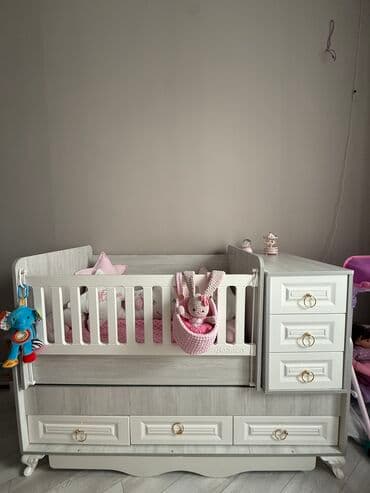 Oğlan və qız üçün, Dördbucaq, Beşik, Matrassız, Yellənmə mexanizm ilə lalafo.az -da Oğlan və qız üçün, Dördbucaq, Beşik, Matrassız, Yellənmə mexanizm ilə