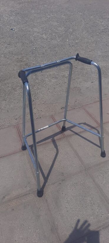 Медицинские лампы: Yurutec Xadinok Xəstələr üçün yürüteç Qocalar üçün yerimək aparatı at lalafo.az — 3 Медицинские лампы: Yurutec Xadinok Xəstələr üçün yürüteç Qocalar üçün yerimək aparatı — 3