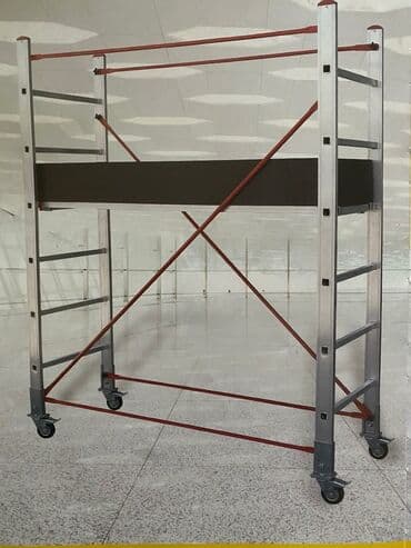 nerdivan satilir: Təkərlər üzərində hərəkət edən bu yüngül alüminium tikinti nərdivanı lalafo.az -da — 2 nerdivan satilir: Təkərlər üzərində hərəkət edən bu yüngül alüminium tikinti nərdivanı — 2