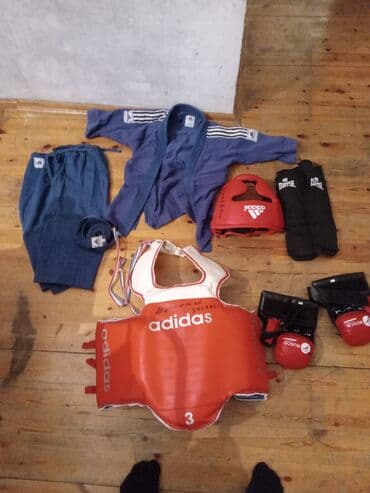 Шлемы: Uşaq üçün döyüş/idman komplekti – 7-8 yaşa uyğun Dəst tərkibi: - at lalafo.az — 6 Шлемы: Uşaq üçün döyüş/idman komplekti – 7-8 yaşa uyğun Dəst tərkibi: - — 6