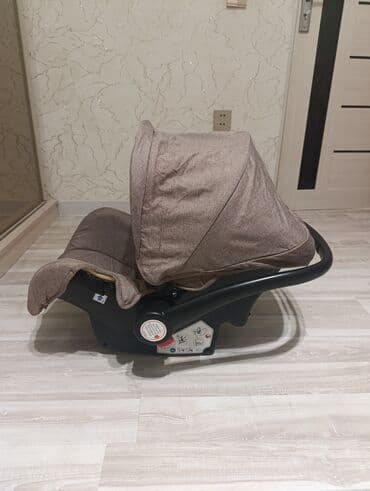 Uşaq avtomobil oturacağı/avtokreslo – bej-qəhvəyi rəngdə, daşıma qolu lalafo.az -da Uşaq avtomobil oturacağı/avtokreslo – bej-qəhvəyi rəngdə, daşıma qolu