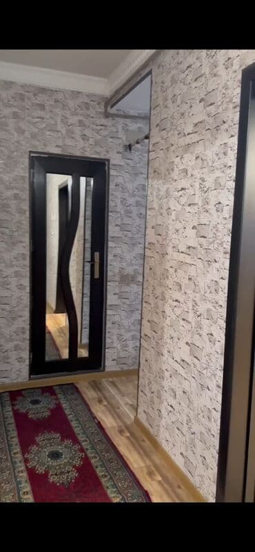 Gəncə, 4 otaqlı, Köhnə tikili, 110 kv. m lalafo.az -da Gəncə, 4 otaqlı, Köhnə tikili, 110 kv. m