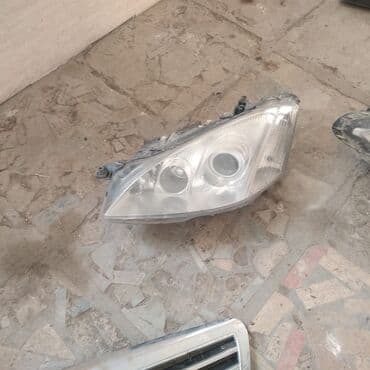 MERSEDES-BENZ S-CLASS W221 kuza 2007 ön sağ və sol faraları sınığı lalafo.az -da MERSEDES-BENZ S-CLASS W221 kuza 2007 ön sağ və sol faraları sınığı