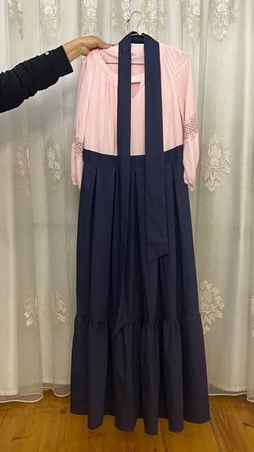 Açıq Çəhrayı və Tünd Göy Don Vəziyyət: Yalnız 1 dəfə geyinilib Ölçü lalafo.az -da Açıq Çəhrayı və Tünd Göy Don Vəziyyət: Yalnız 1 dəfə geyinilib Ölçü