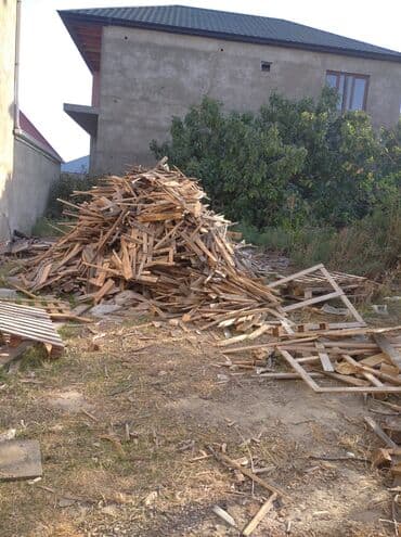 Odunluq taxtalar.Qazeli 50 manat lalafo.az -da Odunluq taxtalar.Qazeli 50 manat