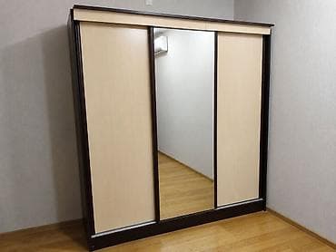 Şkaf-kupe yaxşı vəziyyətdədir. Sürüşən qapılar rahat açılıb-bağlanır lalafo.az -da Şkaf-kupe yaxşı vəziyyətdədir. Sürüşən qapılar rahat açılıb-bağlanır