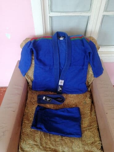 Шлемы: Salam aleykum Oglan ve qiz uşaqlari ücün az işlenmiş Cüdo kimanolari at lalafo.az — 24 Шлемы: Salam aleykum Oglan ve qiz uşaqlari ücün az işlenmiş Cüdo kimanolari — 24