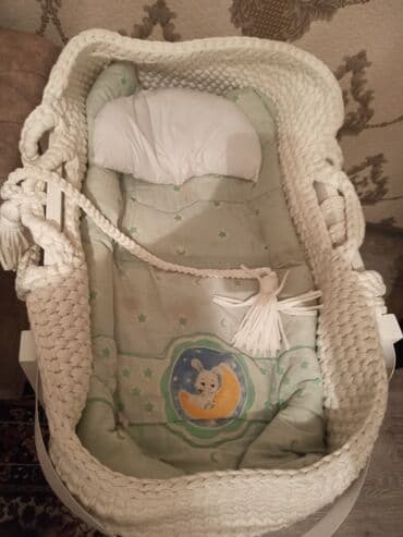 Oğlan və qız üçün, Yeni, Beşik lalafo.az -da Oğlan və qız üçün, Yeni, Beşik